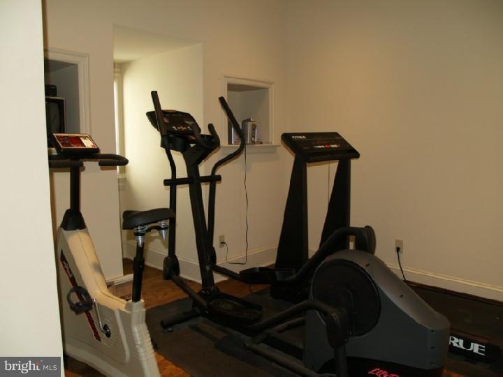 21 Running Cedar Road Princeton, NJ 08540 - Photo 15 of 20