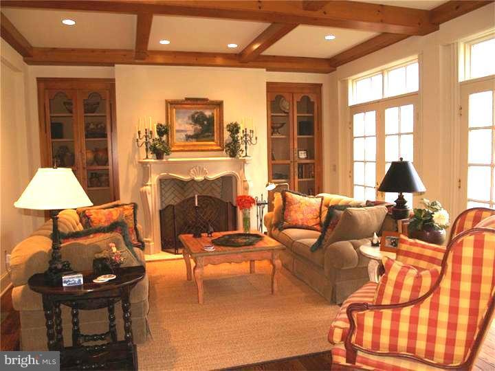 21 Running Cedar Road Princeton, NJ 08540 - Photo 4 of 20