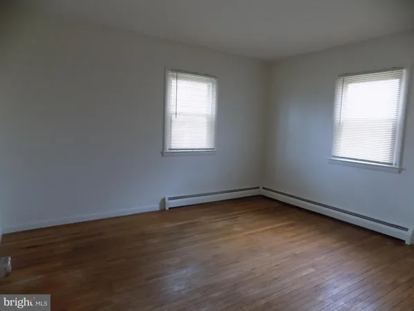 $2,300 | 3168 Middle Creek Road, Gilbertsville, PA 19525