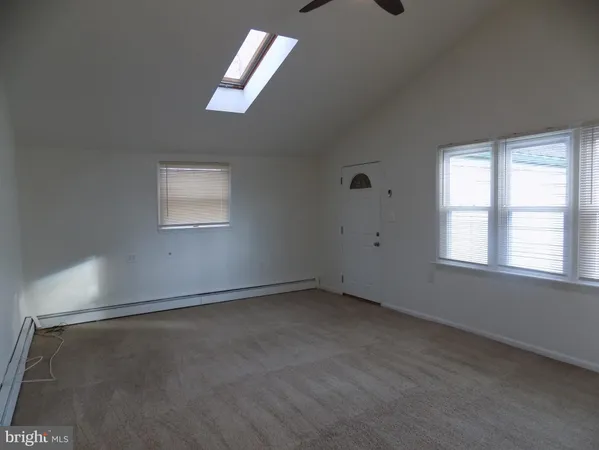 $2,300 | 3168 Middle Creek Road, Gilbertsville, PA 19525