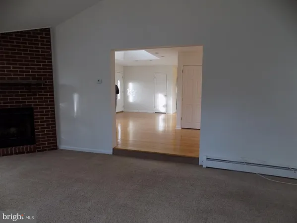 $2,300 | 3168 Middle Creek Road, Gilbertsville, PA 19525