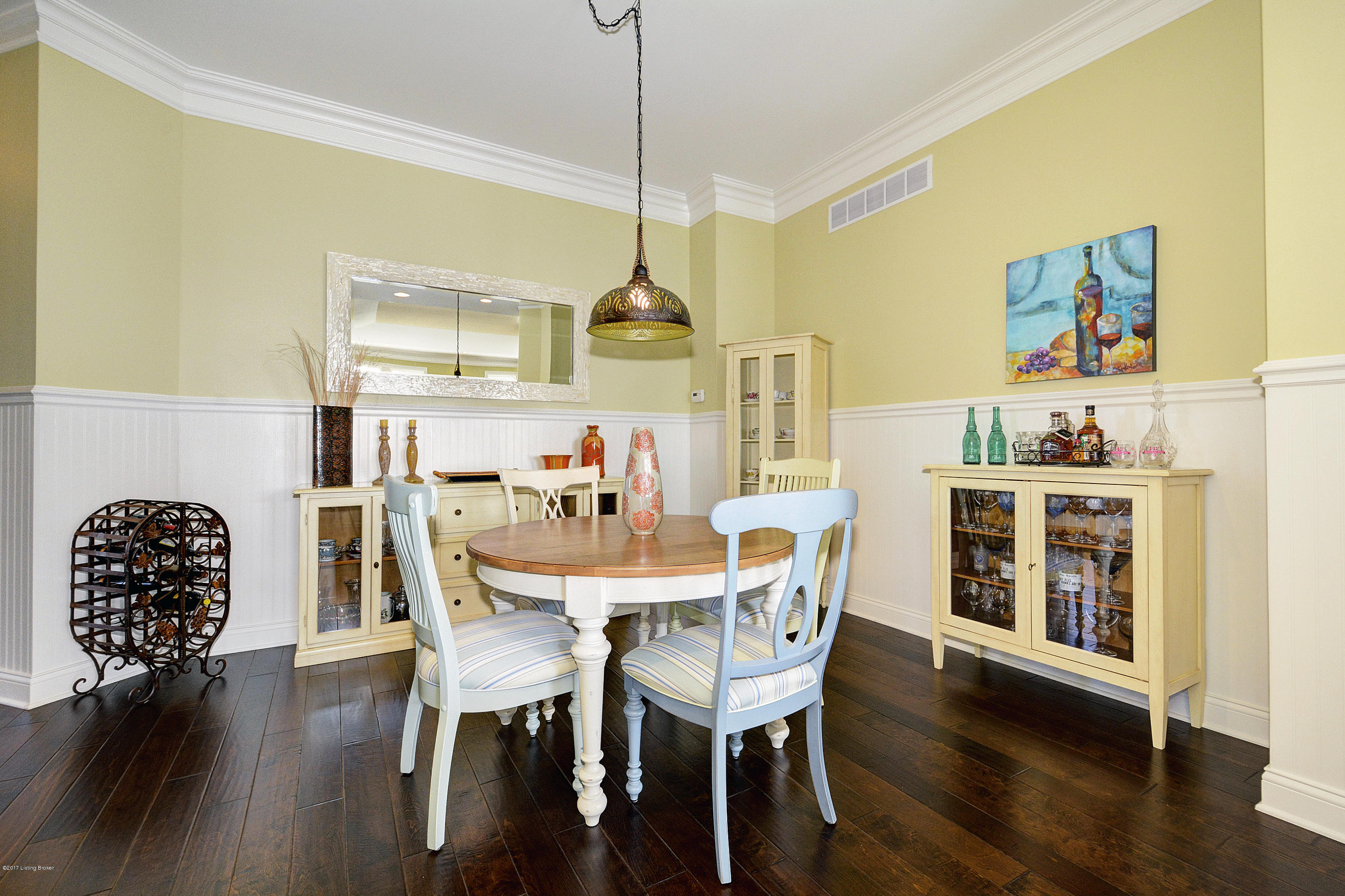 211 Maple Valley Road Louisville, KY 40245 - Photo 9 of 30 Dining Area