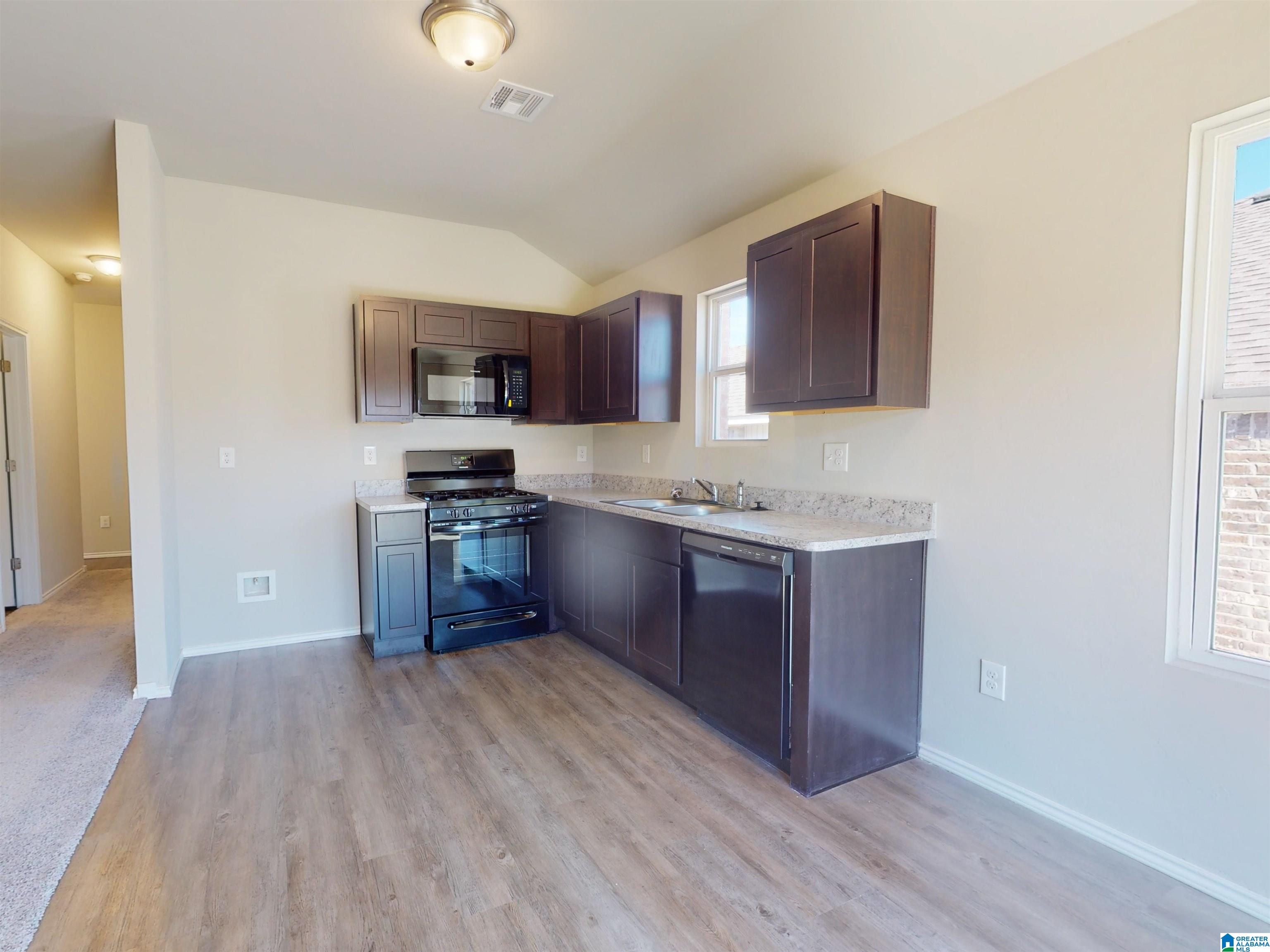 149 Coleman Way Calera, AL 35040 - Photo 2 of 9