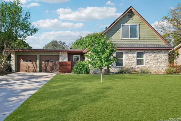 $315,000 | 911 Tamworth Drive, San Antonio, TX 78213