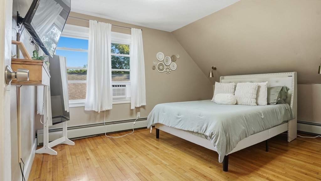 87 Lakevilla Avenue Springfield, MA 01109 - Photo 28 of 39