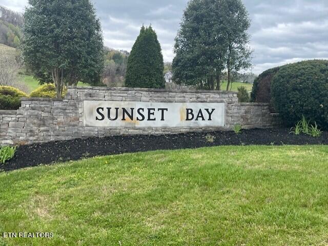 sunset bay sign