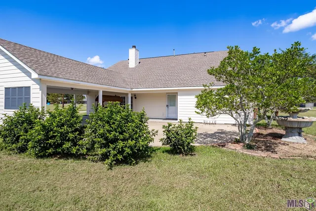 $359,500 | 9348 Jared Street, Livonia, LA 70755