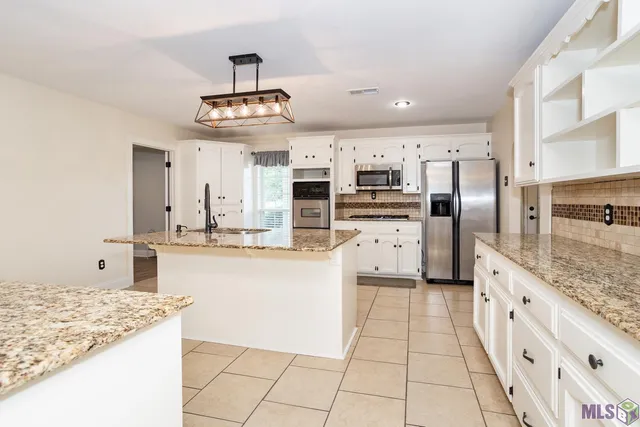 $359,500 | 9348 Jared Street, Livonia, LA 70755