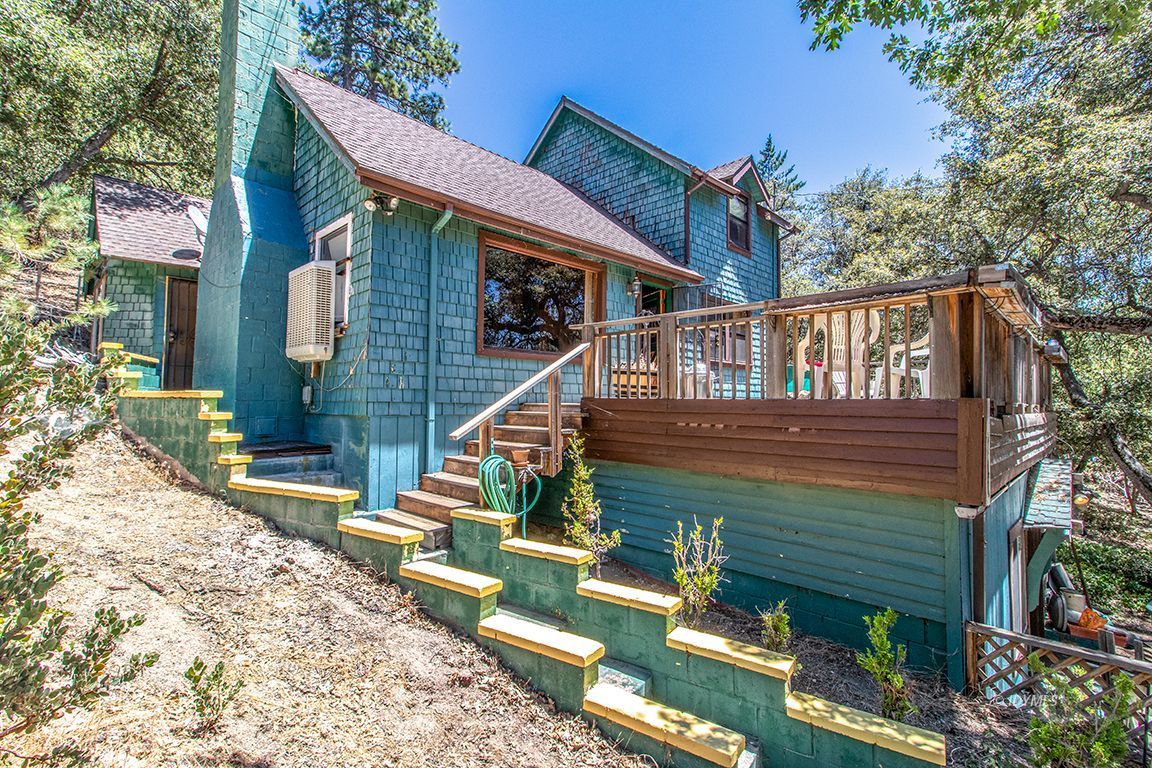52700 Pine Cove Road Idyllwild, CA 92549 - Photo 6 of 46 Side view