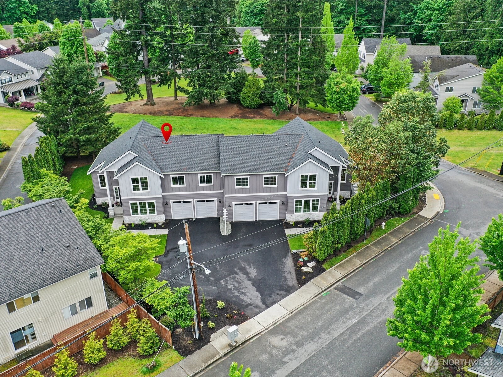 9207 Northeast 175th Street, Unit B Bothell, WA 98011 - Photo 35 of 35