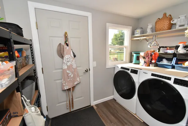 $176,000 | 308 South Locust Street, Earl Park, IN 47942