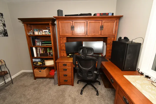 $176,000 | 308 South Locust Street, Earl Park, IN 47942