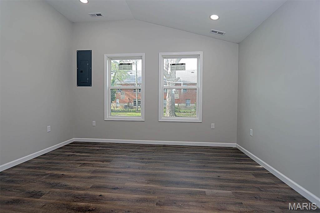 804 Mcphfeters Street Oran, MO 63771 - Photo 24 of 32