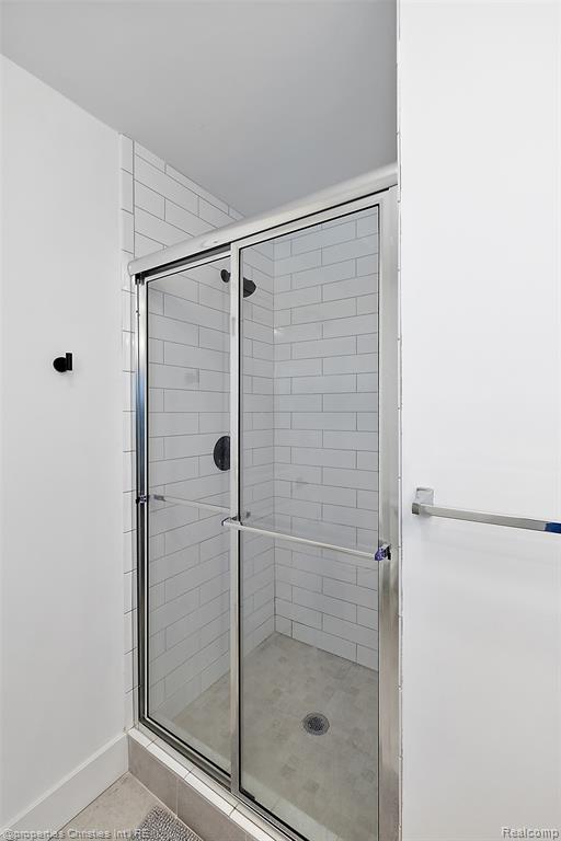 1041 Hampton Street, Unit 43 Detroit, MI 48236 - Photo 23 of 33