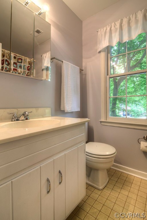 10140 Natural Bridge Road North Chesterfield, VA 23236 - Photo 24 of 32 Additional full bath.