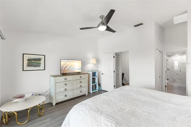 $749,900 | 343 Madeira Circle, St. Petersburg, FL 33715