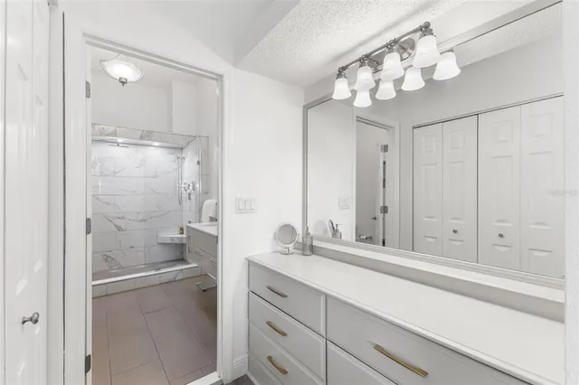 $749,900 | 343 Madeira Circle, St. Petersburg, FL 33715