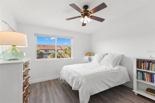 $749,900 | 343 Madeira Circle, St. Petersburg, FL 33715