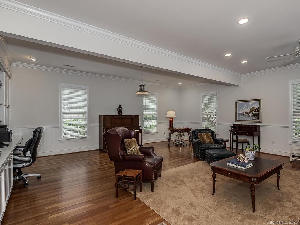 2701 Plantation Road Charlotte, NC 28270 - Photo 22 of 40 Gallery Image 22