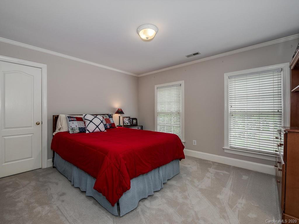 2701 Plantation Road Charlotte, NC 28270 - Photo 32 of 40 Gallery Image 32
