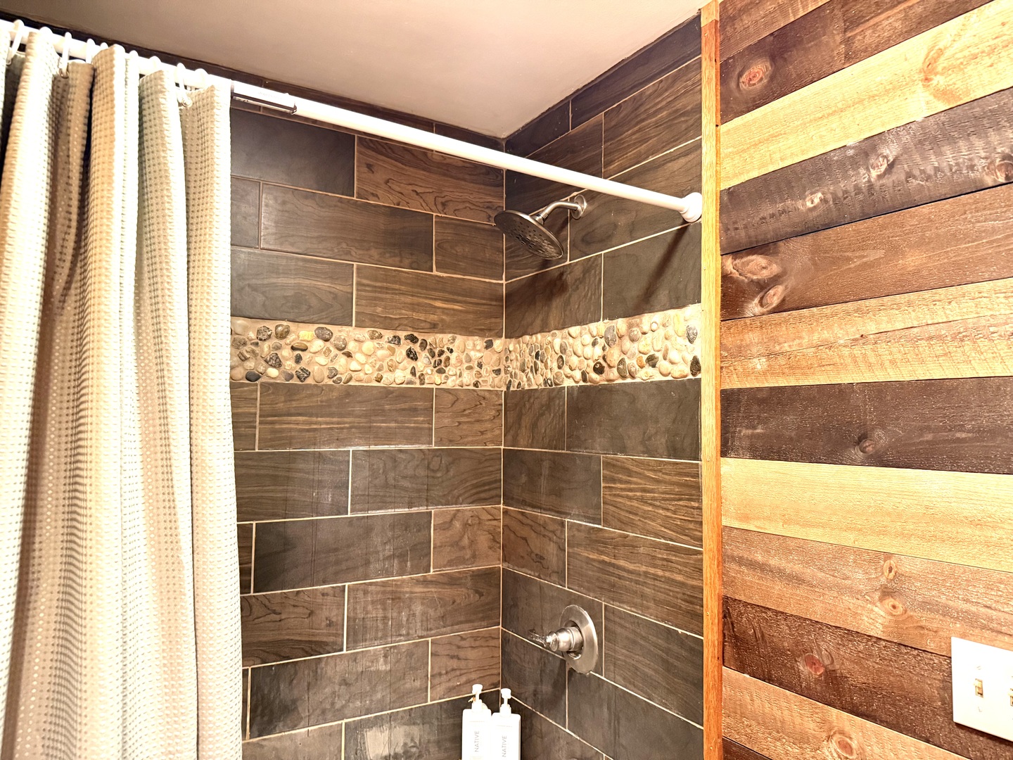 14944 South Steward Road Rochelle, IL 61068 - Photo 18 of 32 a bathroom with a glass door shower and a sink