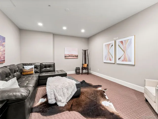 $9,000 | 2001 Lincoln Street, Unit 2524L, Denver, CO 80202