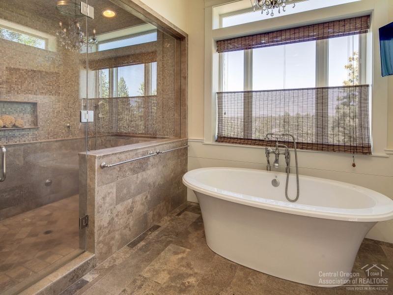 1725 Northwest Putnam Road Bend, OR 97703 - Photo 15 of 25 Additional Photo