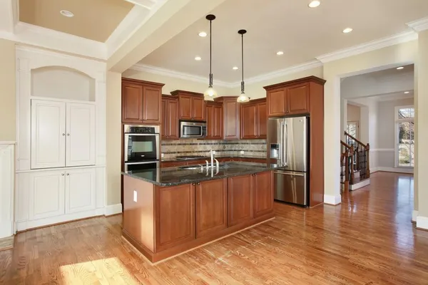 $3,600 | 2010 Heathermere Way, Roswell, GA 30075