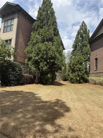 $3,600 | 2010 Heathermere Way, Roswell, GA 30075