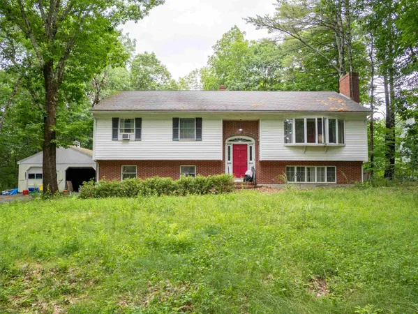 $479,900 | 12 Sunnyside Drive, Durham, NH 03824