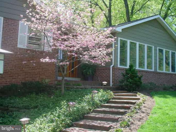 7525 Salem Road Falls Church, VA 22043 - Photo 20 of 30 Exterior #2
