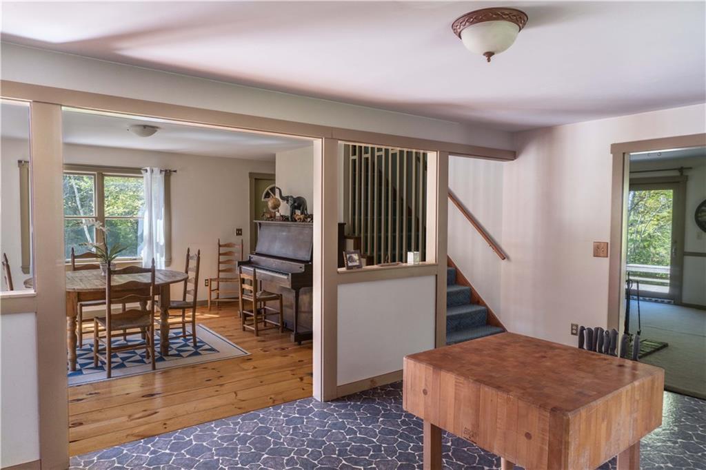 31 Narrows Road Nobleboro, ME 04555 - Photo 5 of 35 Photo
