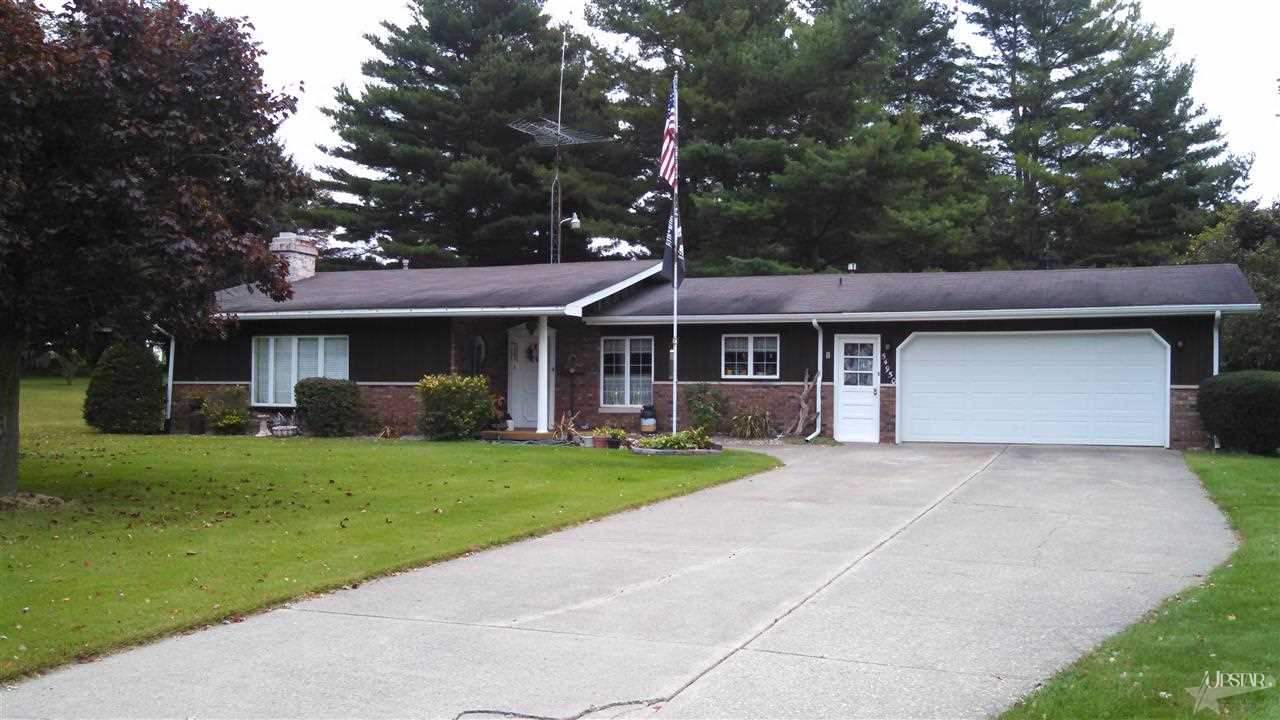 54950 Pear Road South Bend, IN 46628 - Photo 1 of 26