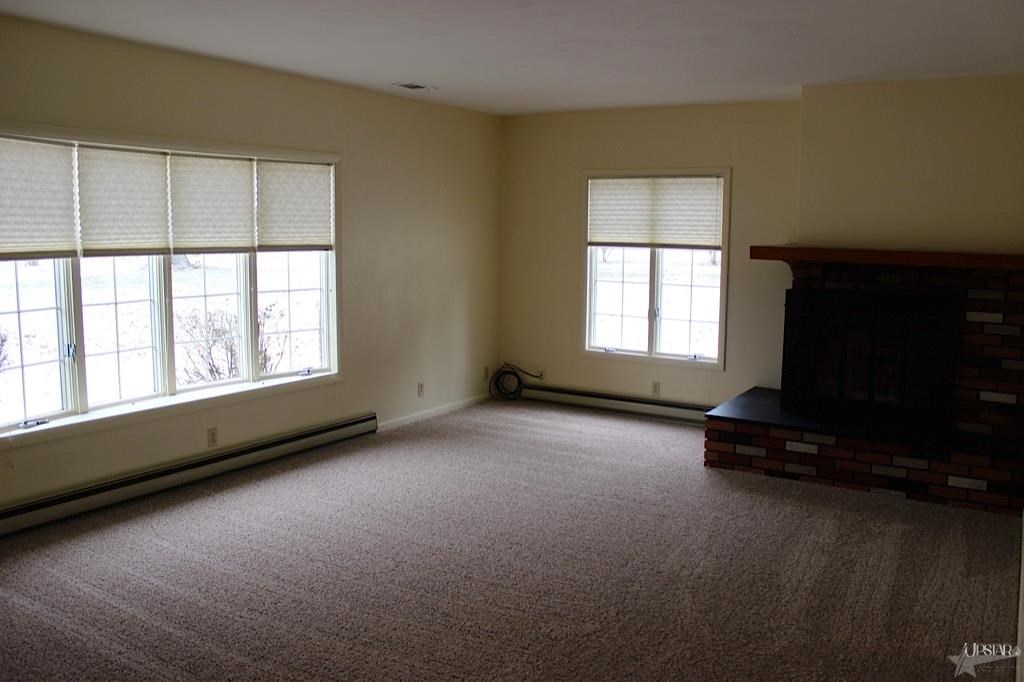 54950 Pear Road South Bend, IN 46628 - Photo 2 of 26