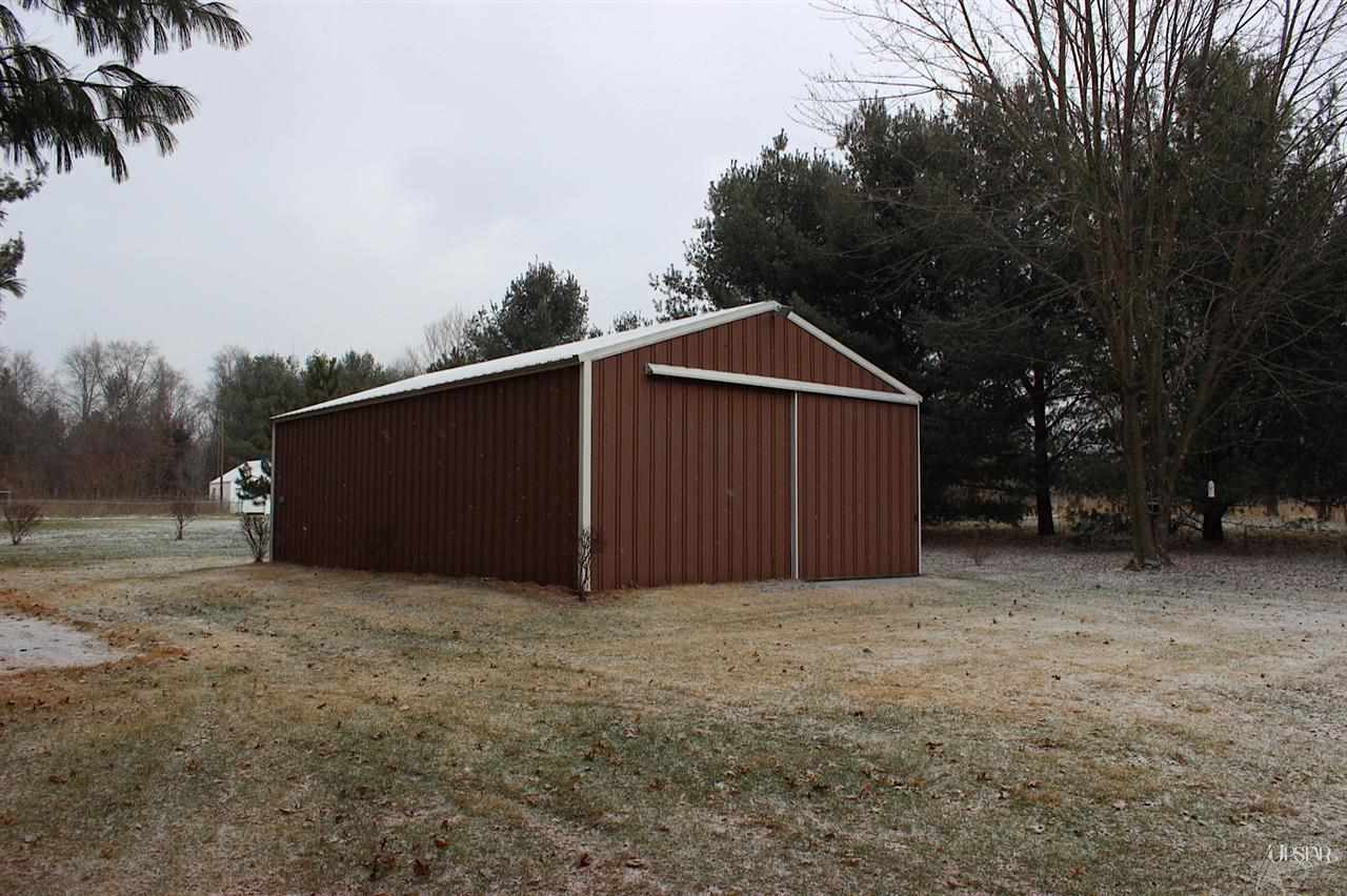 54950 Pear Road South Bend, IN 46628 - Photo 21 of 26