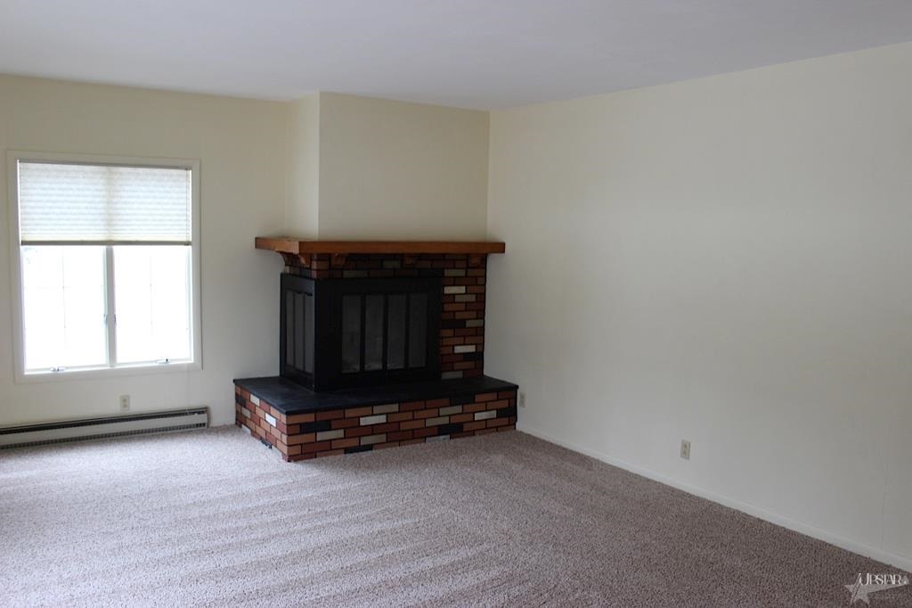 54950 Pear Road South Bend, IN 46628 - Photo 4 of 26