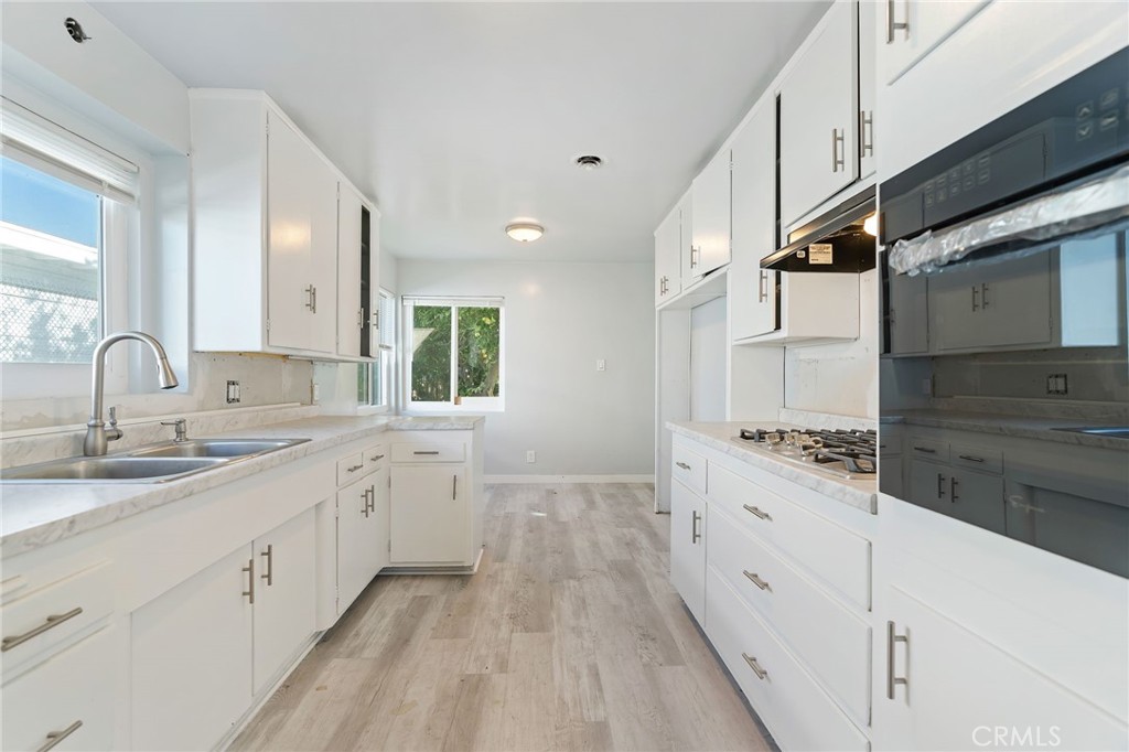 12418 Gain Street Pacoima, CA 91331 - Photo 5 of 25