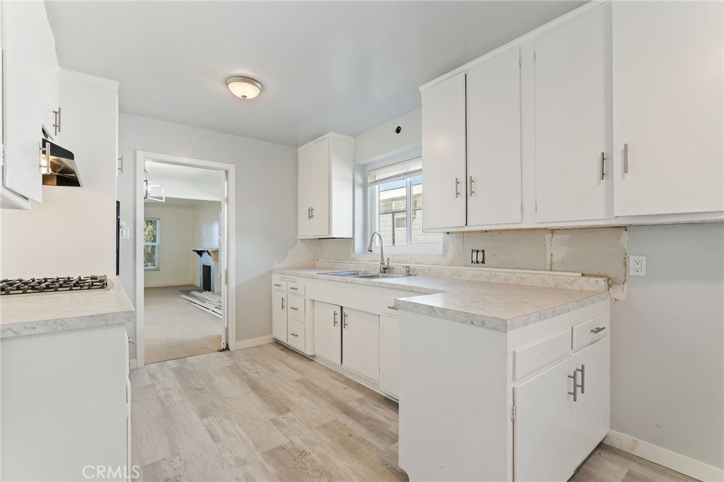 12418 Gain Street Pacoima, CA 91331 - Photo 7 of 25