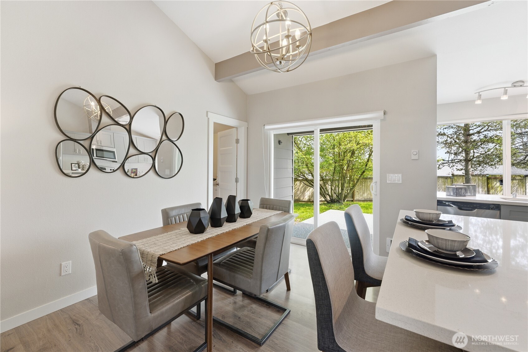 212 76th Place Southwest Everett, WA 98203 - Photo 14 of 33