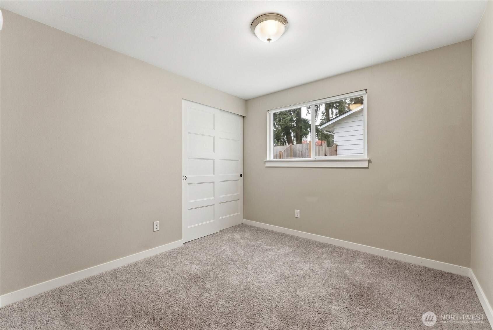 212 76th Place Southwest Everett, WA 98203 - Photo 19 of 33
