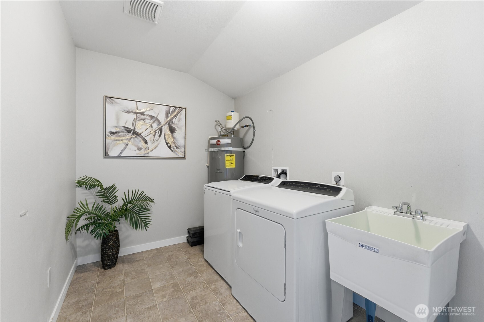 212 76th Place Southwest Everett, WA 98203 - Photo 27 of 33