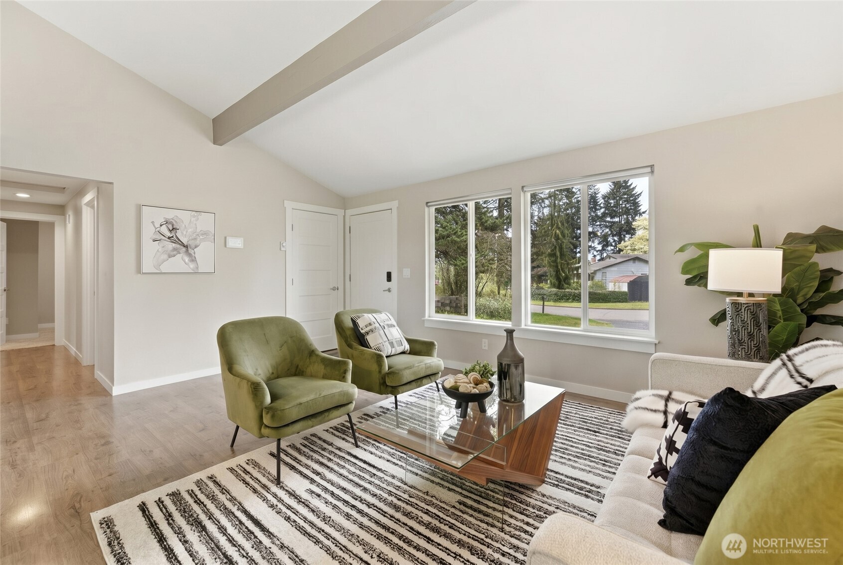 212 76th Place Southwest Everett, WA 98203 - Photo 4 of 33