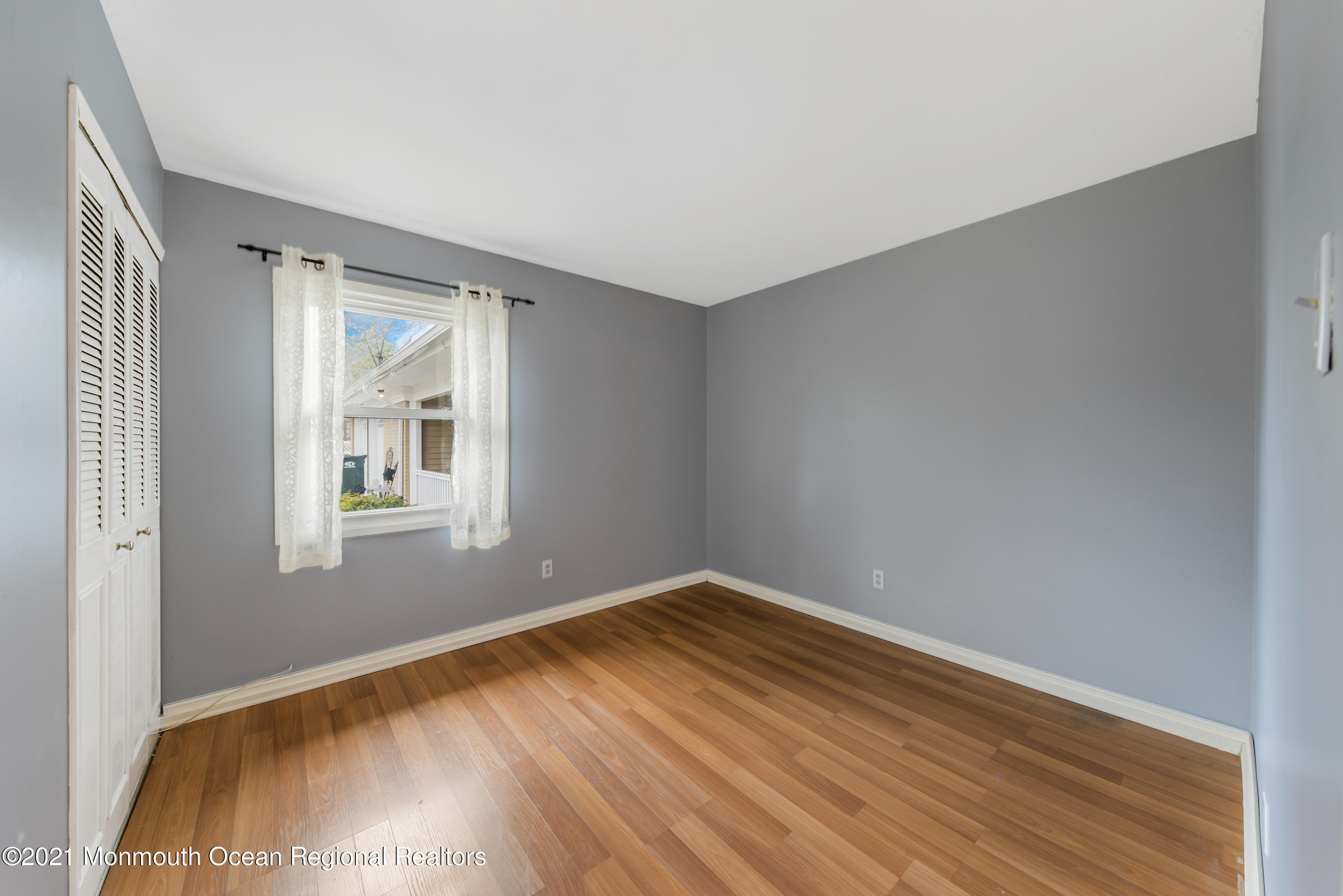 61 Stillwells Corner Road Freehold, NJ 07728 - Photo 14 of 20 61StillwellsConerRd-10