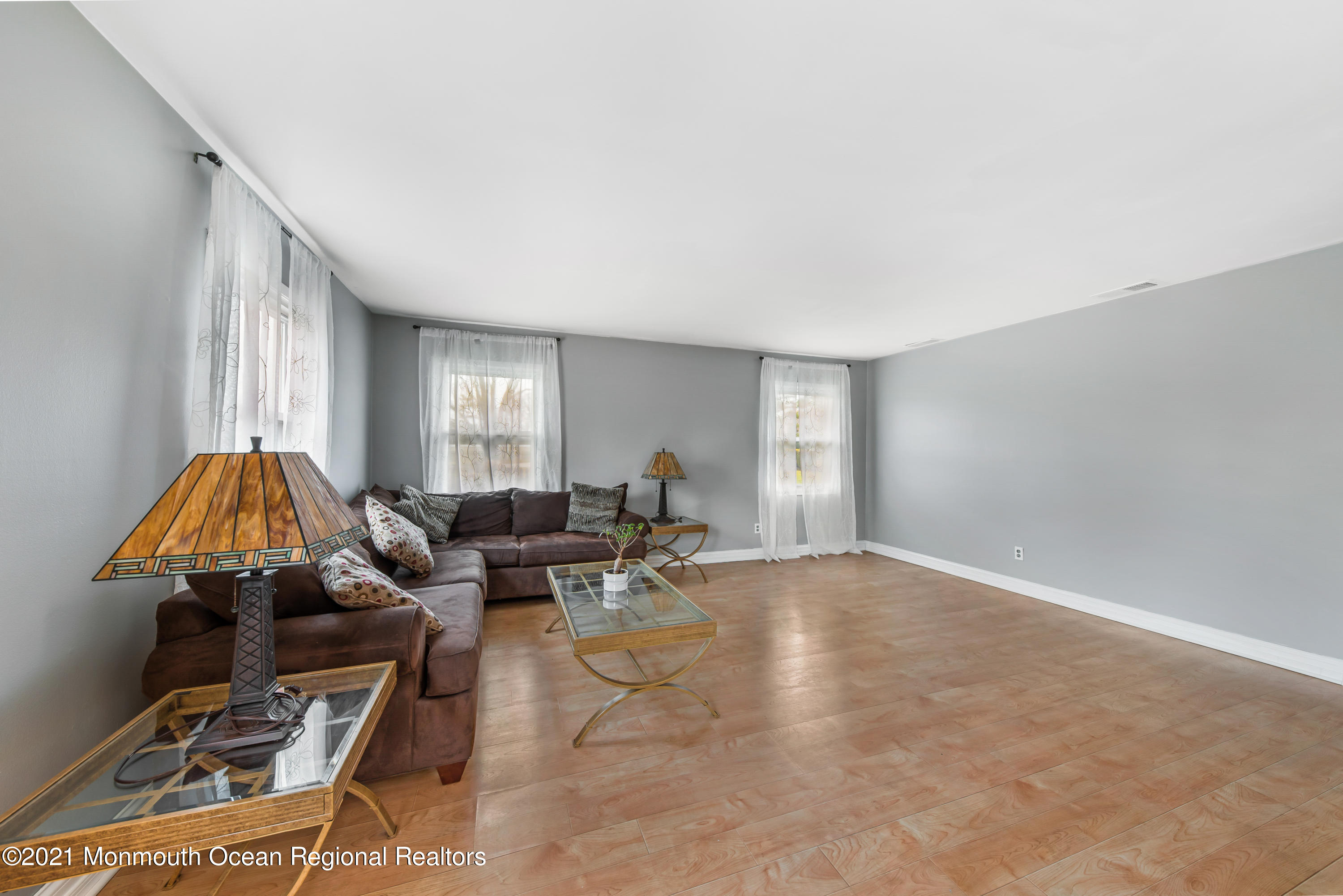 61 Stillwells Corner Road Freehold, NJ 07728 - Photo 7 of 20 61StillwellsConerRd-3