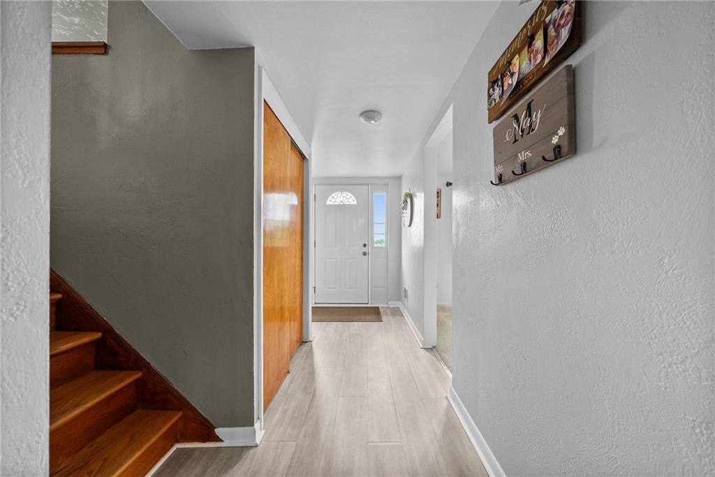 1905 Swallow Hill Road Pittsburgh, PA 15220 - Photo 6 of 50 Gallery Image 6