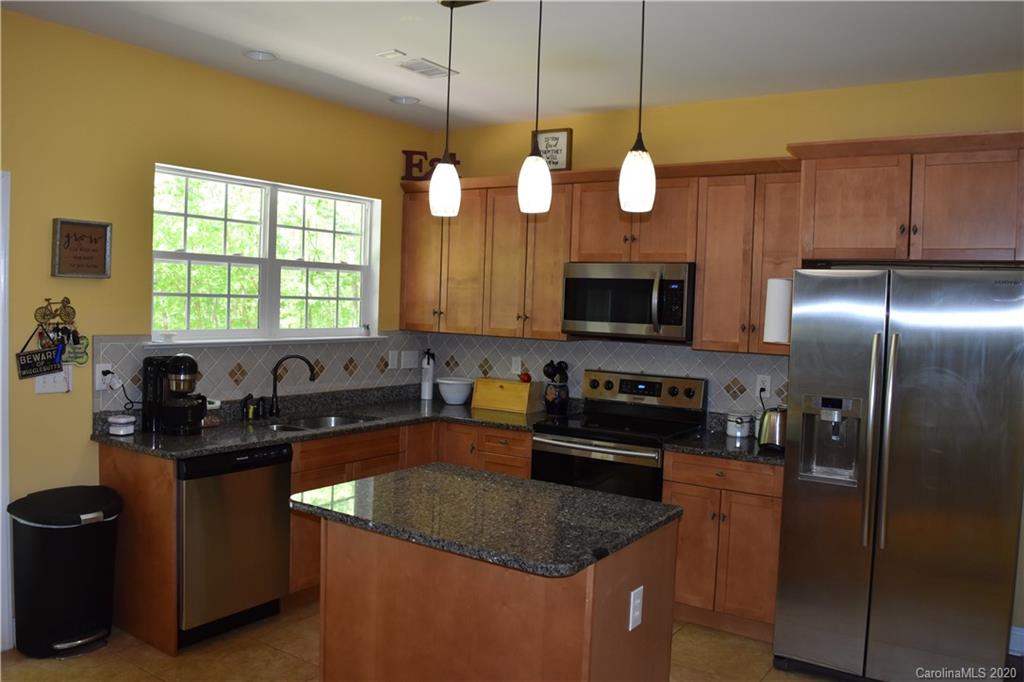 154 Byers Road Troutman, NC 28166 - Photo 8 of 38 Gallery Image 8
