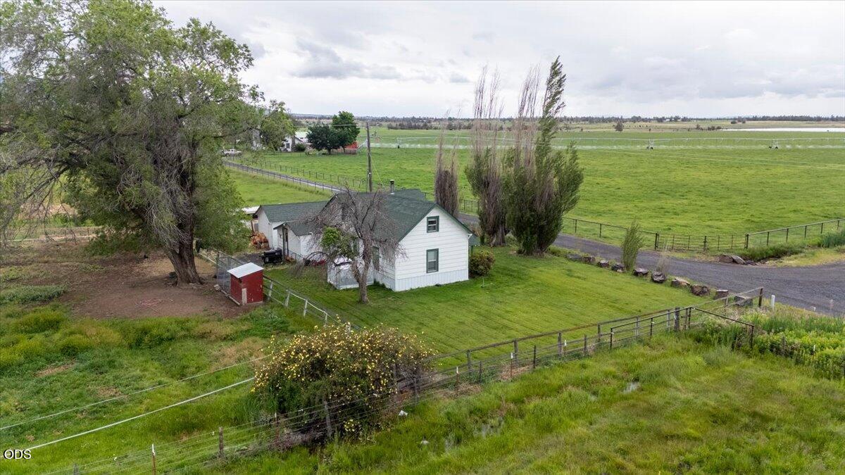 10410 Southwest Houston Lake Road Powell Butte, OR 97753 - Photo 76 of 92