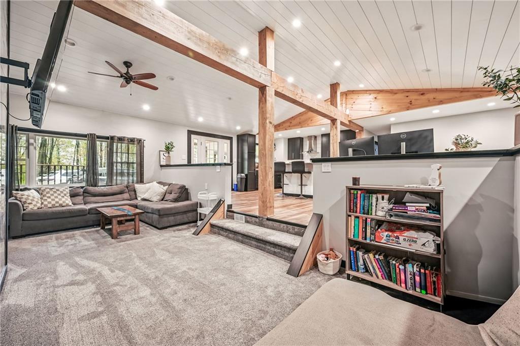 965 Rutledge Road Transfer, PA 16154 - Photo 11 of 50 Spacious & open
