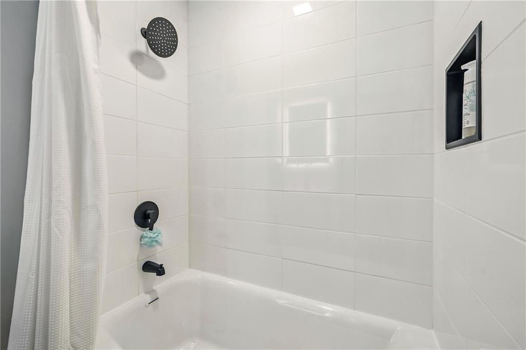 965 Rutledge Road Transfer, PA 16154 - Photo 34 of 50 tiled tub/shower combo