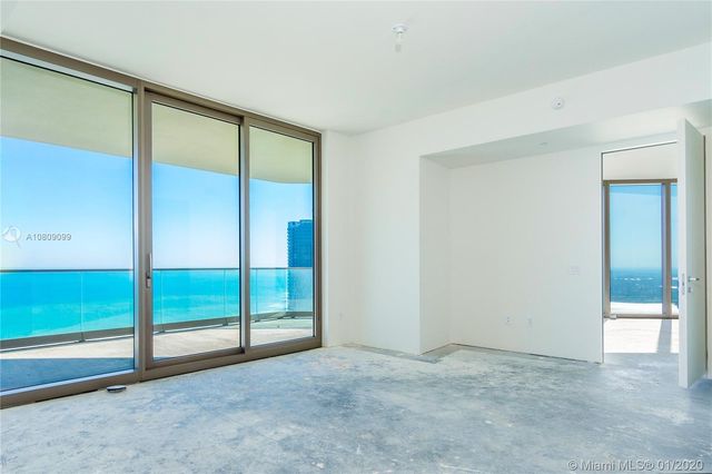$2,140,000 | 18975 Collins Avenue, Unit 4604, Sunny Isles Beach, FL 33160